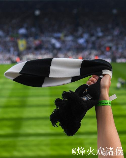 懂球译站|黑白决战:英国版“东北德比” 懂球译站|黑白决战:英国版“东北德比”